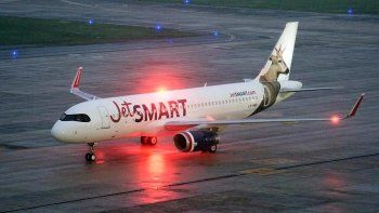 Jet Smart inicia sus vuelos regulares tras la suspención de la actividad por la cuarentena.
