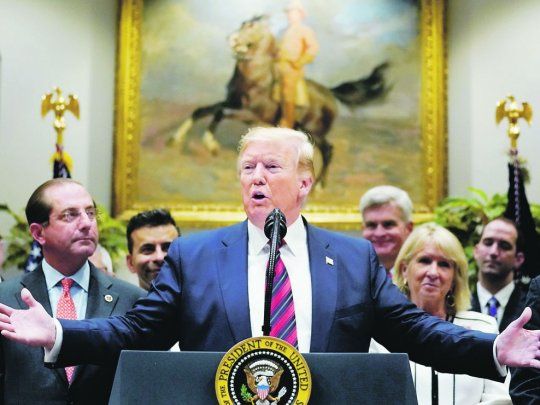 de brazos abiertos. El mandatario republicano sostuvo que, si recibe el llamado, está dispuesto a hablar con Irán. Además, acusó a la administración de Barack Obama de haber cortado el contacto con la república islámica.