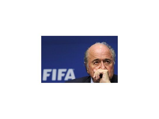 Las sospechas involucran al presidente de la FIFA, Joseph Blatter.