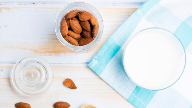 Cuáles son las peores marcas de leche de almendras