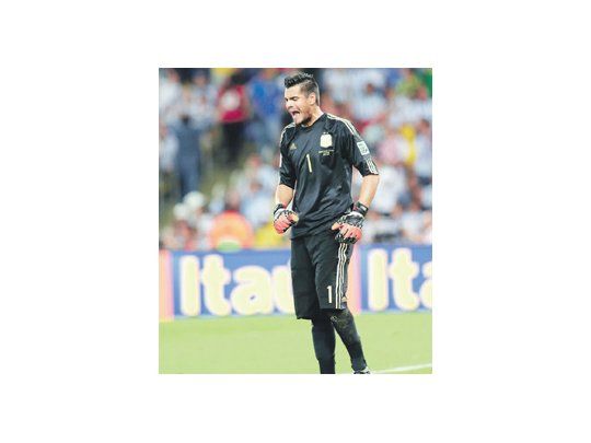 Romero festeja el triunfo argentino en el debut en el Mundial. El arquero de Mónaco tuvo una buena actuación pese al gol bosnio.