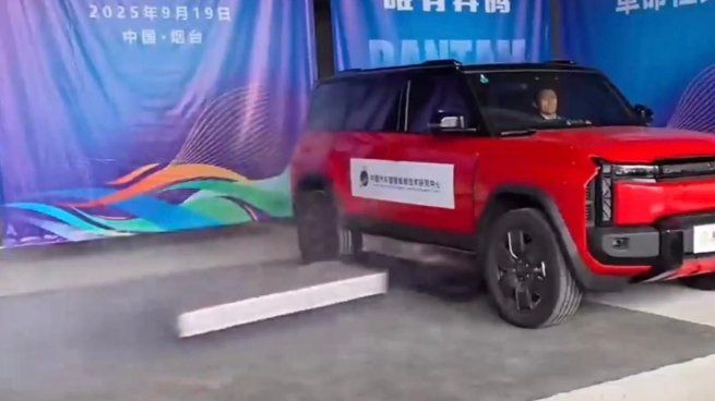 China avanza en la seguridad de los autos eléctricos