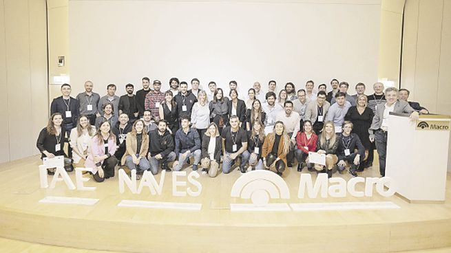 Premiados. Este año hubo tres categorías con dos ganadores cada una, y cuatro menciones especiales.