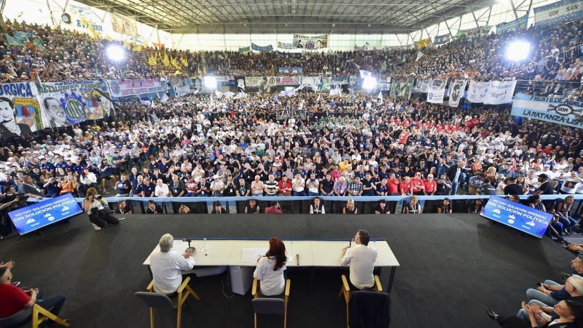 Cristina Kirchner reclamó una suma fija para recomponer el salario de los trabajadores