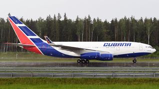 La advertencia oficial sobre la falta de combustible encendió alarmas entre aerolíneas y gobiernos con ciudadanos en la isla. La advertencia oficial sobre la falta de combustible encendió alarmas entre aerolíneas y gobiernos con ciudadanos en la isla.