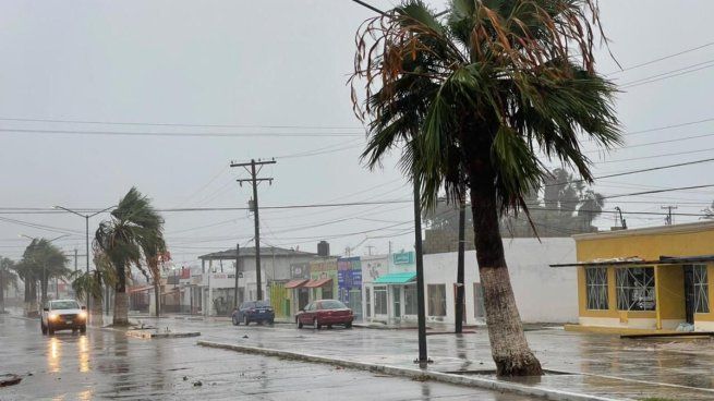 Baja California Sur se prepara para el impacta de un nuevo ciclón.