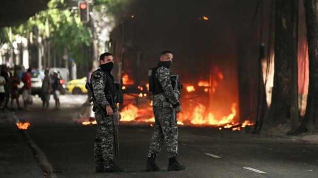 Operativo policial en Brasil. 