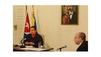 El presidente venezolano intervino la noche del domingo en un programa especial en la radio y televisión cubana