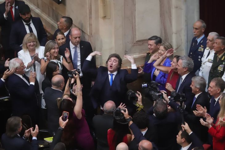 Javier Milei fue arengado en el inicio de sesiones ordinarias. Javier Milei fue arengado en el inicio de sesiones ordinarias.