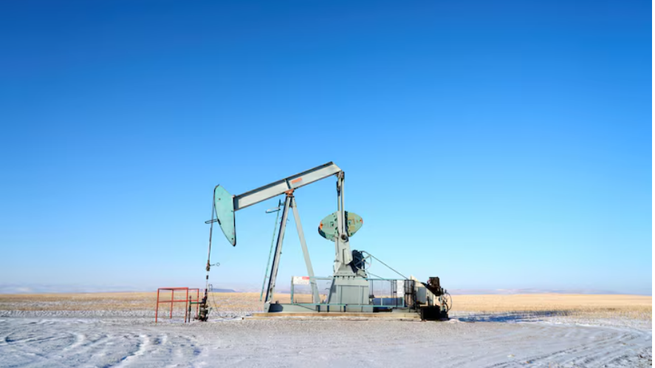 Las cifras del Instituto Americano del Petróleo mostraron que las existencias de crudo y gasolina en Estados Unidos cayeron.