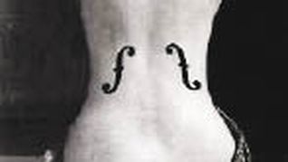 man ray. “El violín de Ingres” se vendió en Christie’s.