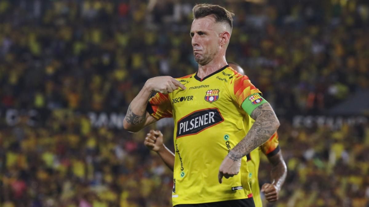 The Argentine soccer player who was disappointed to go to Boca and today owns his own club