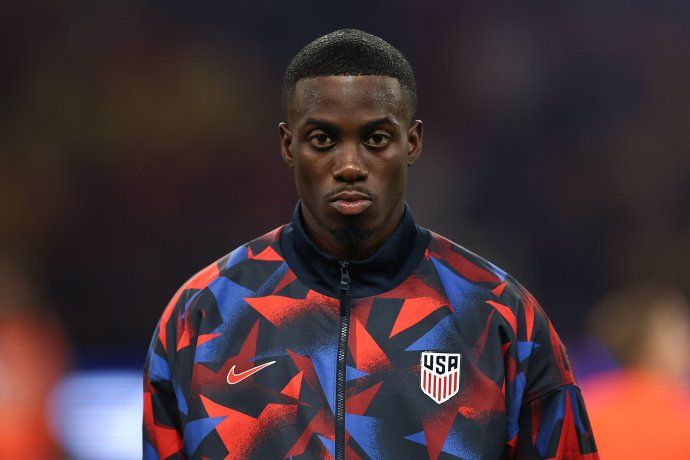 La opinión de Weah desató el enojo de su entrenador. La opinión de Weah desató el enojo de su entrenador.