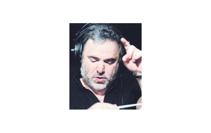 El músico y compositor Gabriel Senanes, que ya había sido director general y artístico del Teatro Colón de la mano de Jorge Telerman, volverá a ocupar un cargo similar en el Teatro Argentino de La Plata a partir de mayo.