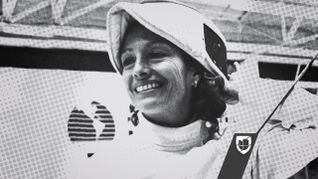 Pilar Roldán Tapia se convierte en la primera mexicana en obtener una presea olímpica en los juegos de 1968.  Pilar Roldán Tapia se convierte en la primera mexicana en obtener una presea olímpica en los juegos de 1968.