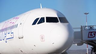 El encarecimiento de los vuelos es, en definitiva, una consecuencia directa de la volatilidad energética global El encarecimiento de los vuelos es, en definitiva, una consecuencia directa de la volatilidad energética global