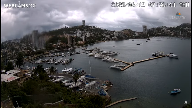 Mira en vivo la llegada de Erick a Acapulco.