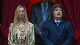 Milei firmó el DNU que modifica la estructura de la SIDE el 31 de diciembre. Milei firmó el DNU que modifica la estructura de la SIDE el 31 de diciembre.