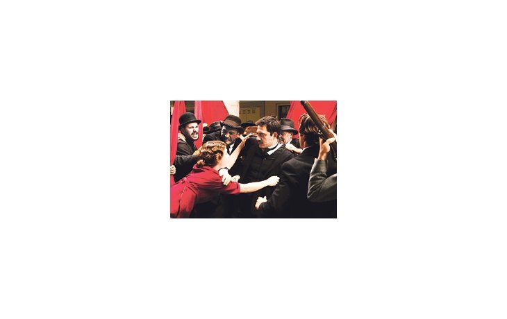 ámbito.com | Una escena de la notable «Vincere», de Marco Bellochio, que se vio en la sección paralela «Trayectorias».