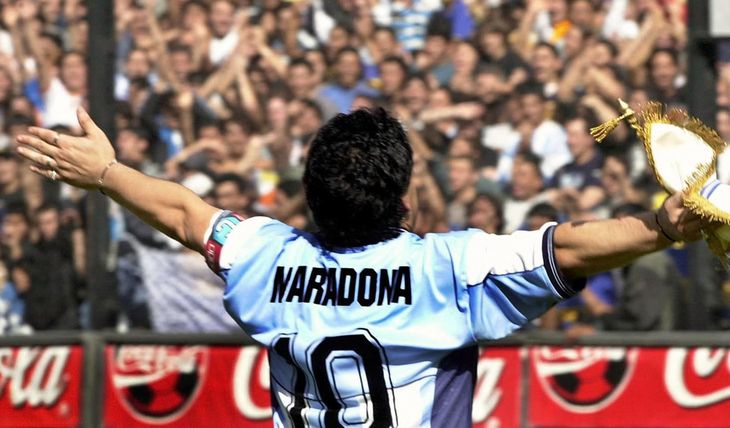 Diego Maradona, entre el cine y la música