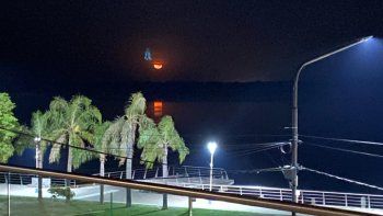 Le sacaron una foto a la luna y apareció la silueta de la Virgen de Itatí