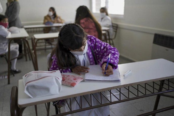 El objetivo de las tutorías en San Juan es que los estudiantes desarrollen habilidades y competencias para acreditar saberes adquiridos durante 2020.