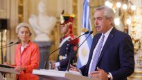 El presidente Alberto Fernández con la titular de la Comisión Europea, Úrsula von der Leyen.&nbsp; 