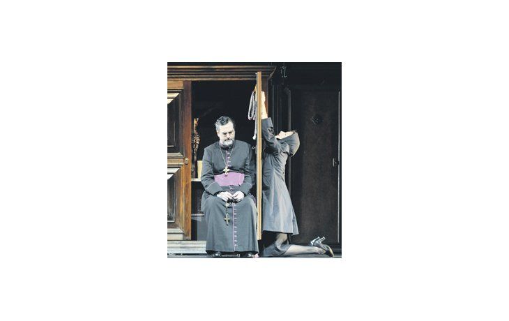 ámbito.com | La soprano germano-española Nicola Beller-Carbone tuvo una tarea impecable en el papel titular de «Pepita Jiménez» de Albéniz.