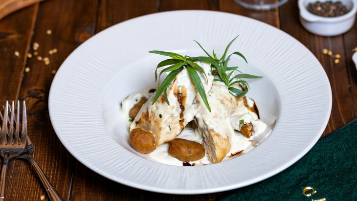 Dish: cream chicken. Dish: cream chicken.