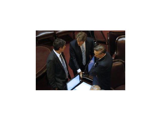 Por falta de quórum se levantó la sesión en el Senado
