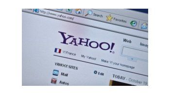 Yahoo! exige una indemnización cuyo monto no fue especificado.
