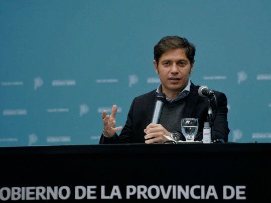 Salud mental. La Provincia puso en marcha la Comisión Interministerial de Salud Mental y Consumos Problemáticos, que tiene por objeto transformar las políticas de salud mental en políticas de cuidado, con un abordaje integral que involucre a los distintos ministerios. Junto al ministro de Salud, Daniel Gollan, y la subsecretaria de Salud Mental, Julieta Calmels, Kicillof remarcó también el impulso que se le está dando al proceso para reconvertir las instituciones psiquiátricas.