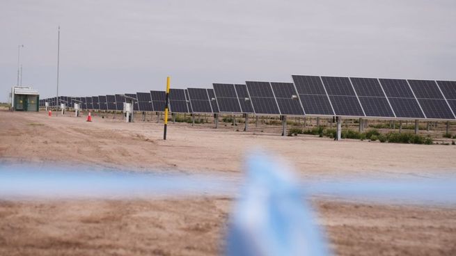 La obra estuvo a cargo de la Federación de Cooperativas Eléctricas del Nuevo Cuyo y se concretó en 350 días de trabajo.