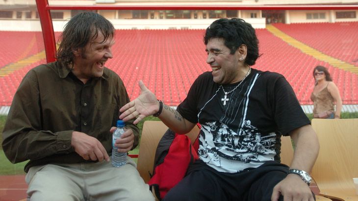 Emir Kusturica y Diego Maradona.  Emir Kusturica y Diego Maradona.