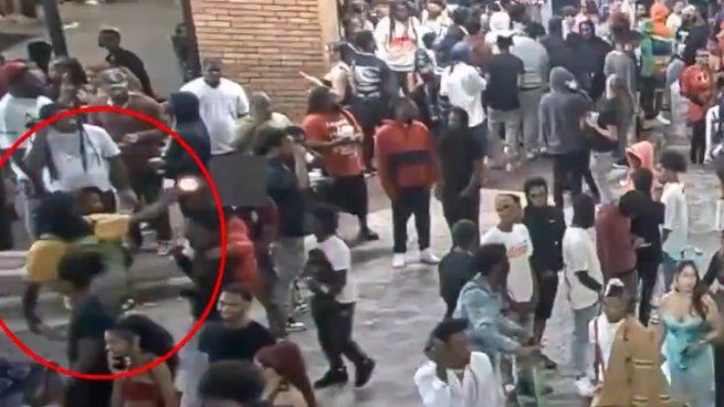 En el lugar había más de 100 oficiales patrullando.&nbsp;
