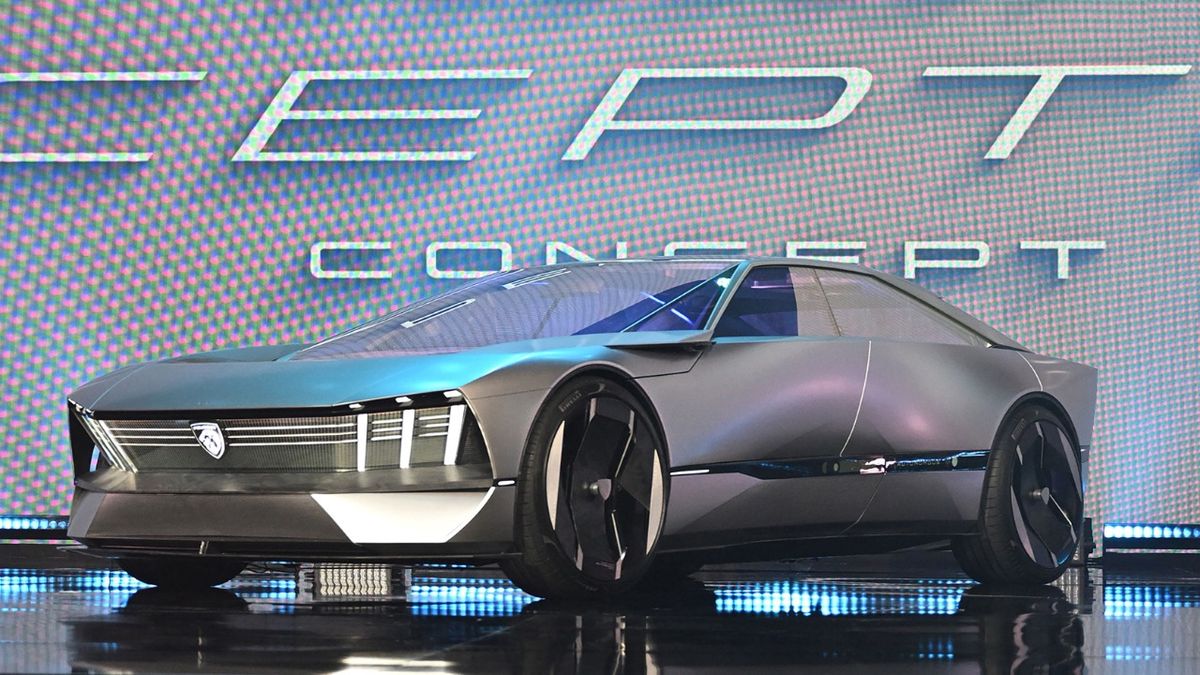 Peugeot wants to attract young drivers with its technological prototype Inception
