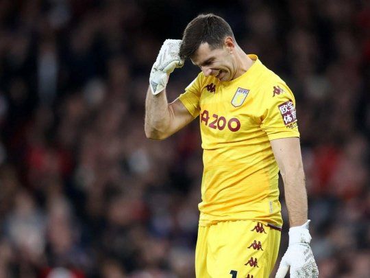 Dibu Martínez, en la mira del Manchester United.