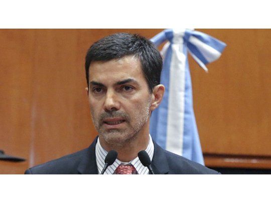 Para Urtubey, es correcto plantear la reducción del déficit fiscal.