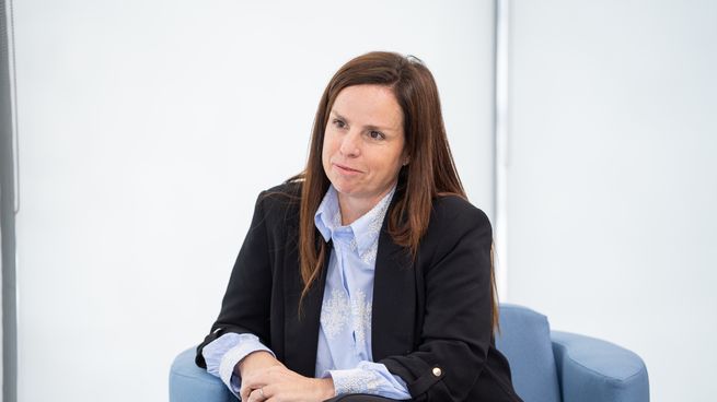 Victoria Traverso, de Pan American Energy, destacó la importancia de trabajar en la formación de profesionales para el sector.