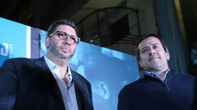 Juan Manuel Olmos y Mariano Recalde, progatonistas del debate interno en el peronismo porteño.&nbsp;