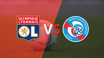 doblete de alexandre lacazette en el triunfo 2-1 de olympique lyon frente a rc strasbourg