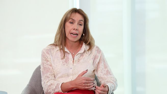 Lapresidenta de la Asociación de Hoteles de Turismo de la Argentina, GabrielaFerrucci, encabezó el panel de cierre de Ámbito Debate sobre turismo.