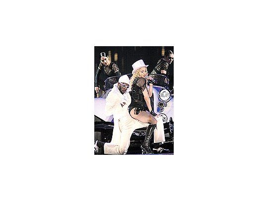 El espectáculo de Madonna tuvo la precisión de la vieja relojeríasuiza, pero la tecnología más avanzada del siglo XXI.