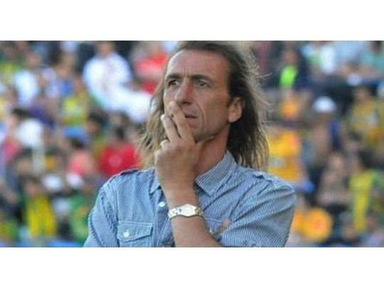 La información fue confirmada por la cuenta oficial de Facebook del club Aldosivi.