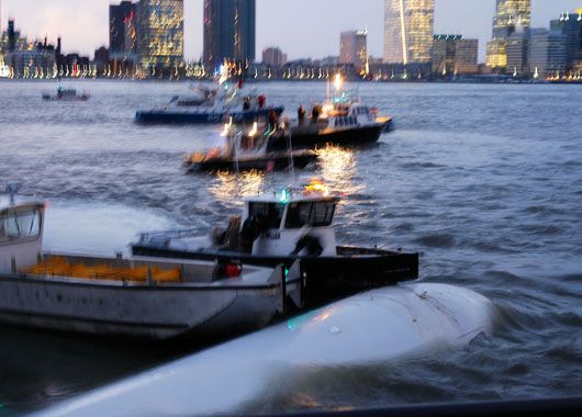 Milagro en el aire: un avión con 155 personas cayó al Río Hudson y no hubo víctimas (foto 1)