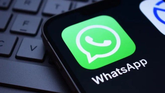WhatsApp expuso datos de sus usuarios por una falla de seguridad.