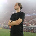 El DT del Mengao y un nuevo desafío con el club de sus amores. El DT del Mengao y un nuevo desafío con el club de sus amores.