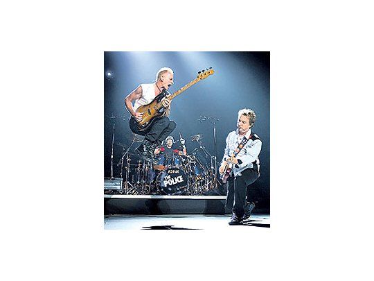 Sting y Summers, con el autocrítico baterista Copeland detrás,en el show de Vancouver.