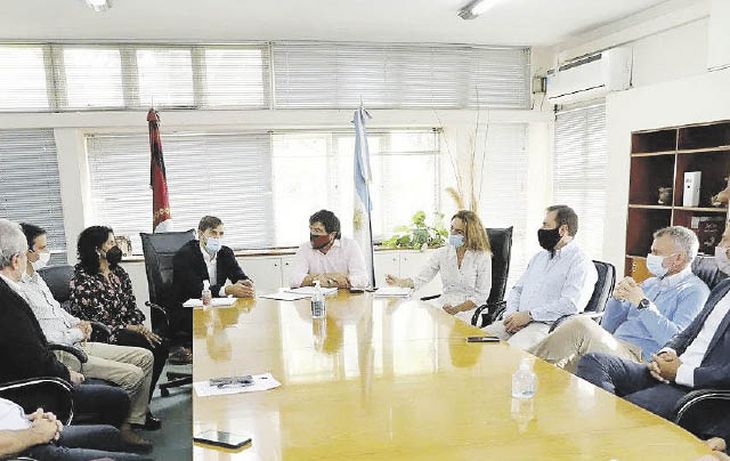escenario. La reunión se gestó a partir de inquietudes presentadas por la Unión Independiente de Cañeros de Jujuy y Salta.