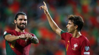 Arrollador. Sin Cristiano Ronaldo brillaron otras estrellas en Portugal.